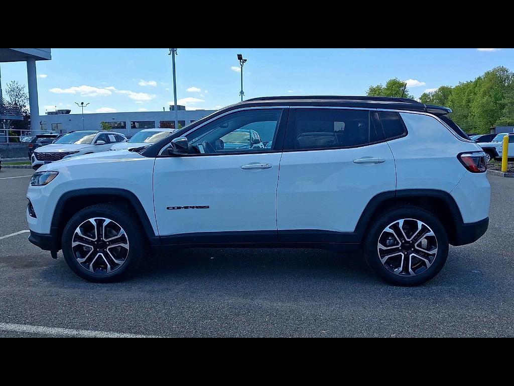used 2022 Jeep Compass car, priced at $19,900