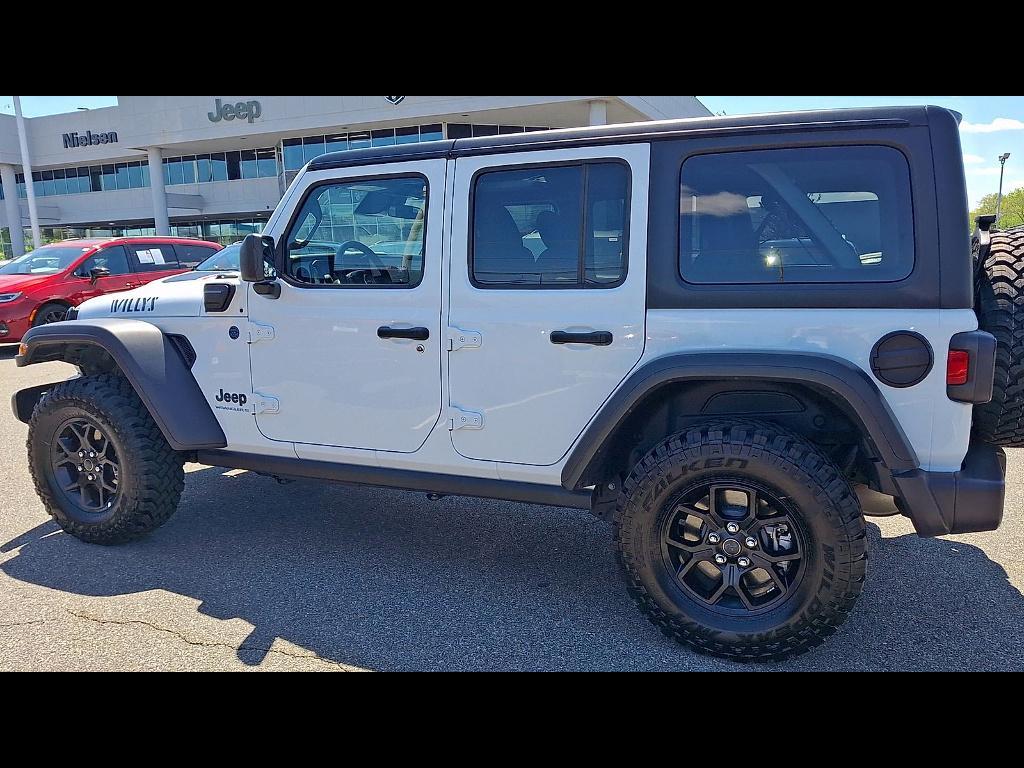 used 2025 Jeep Wrangler 4xe car, priced at $29,900