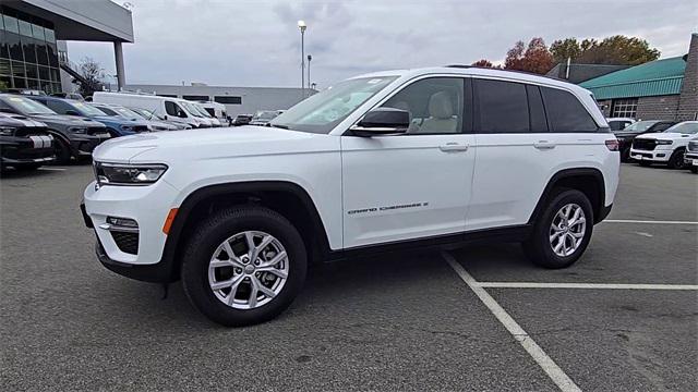 used 2022 Jeep Grand Cherokee car, priced at $29,848