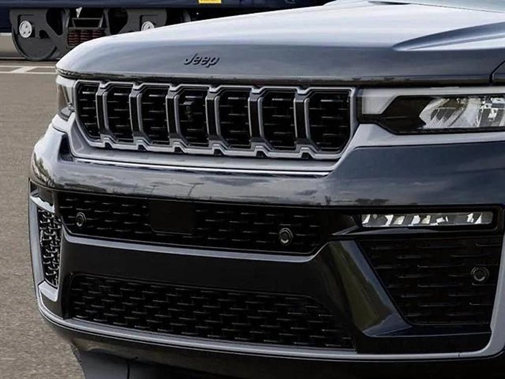 new 2026 Jeep Grand Cherokee car, priced at $66,305