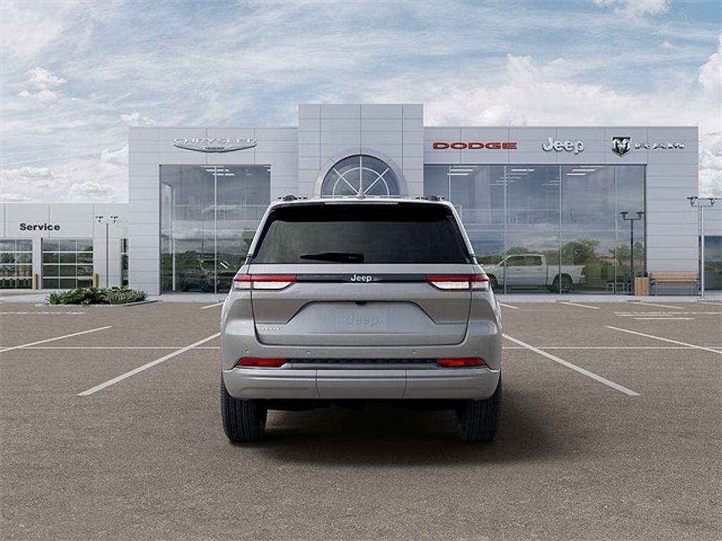 new 2026 Jeep Grand Cherokee car, priced at $53,580