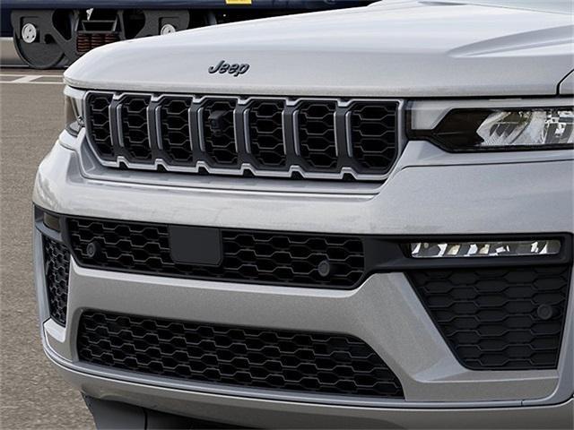 new 2026 Jeep Grand Cherokee car, priced at $53,580