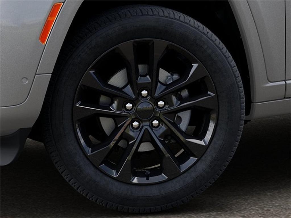 new 2026 Jeep Grand Cherokee car, priced at $53,580