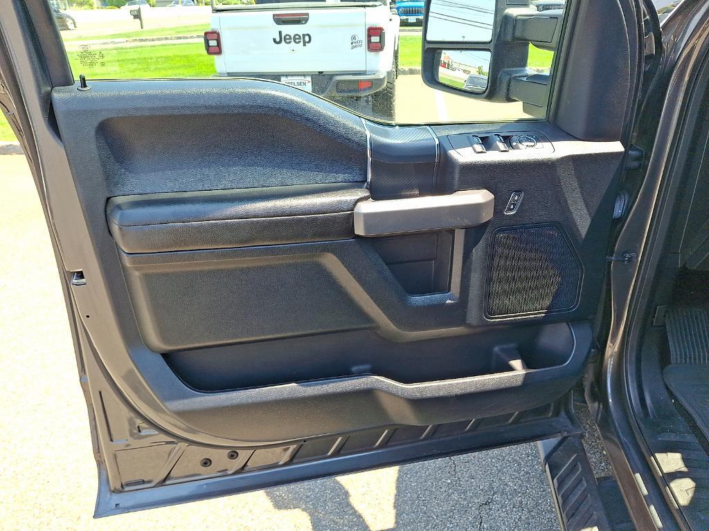 used 2018 Ford F-150 car, priced at $22,900