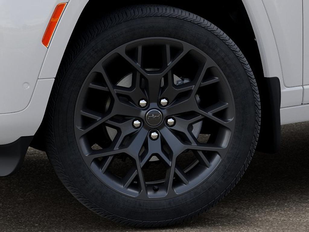 new 2027 Jeep Grand Cherokee car, priced at $66,373