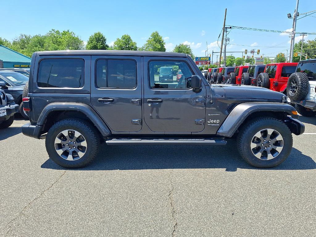 used 2021 Jeep Wrangler Unlimited car, priced at $27,400