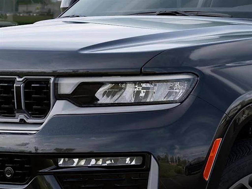 new 2026 Jeep Grand Cherokee car, priced at $66,305