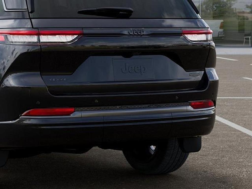 new 2026 Jeep Grand Cherokee car, priced at $66,305