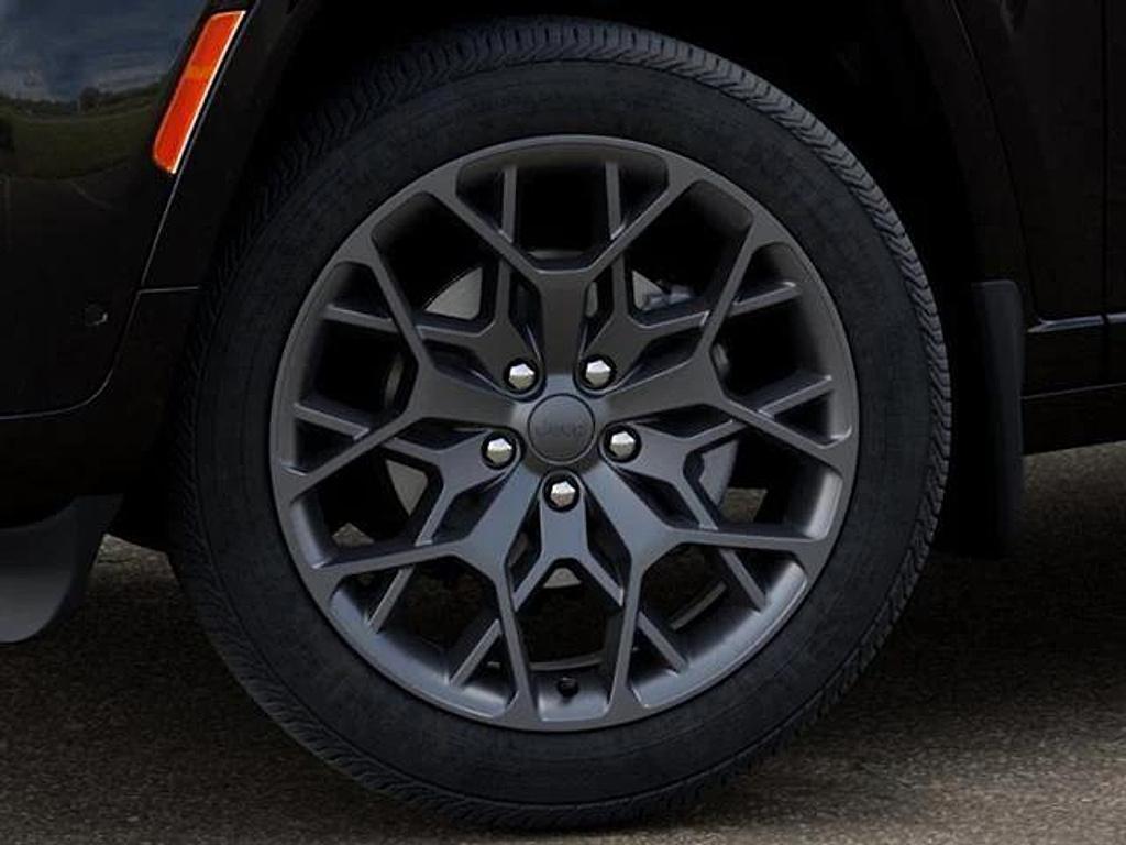 new 2026 Jeep Grand Cherokee car, priced at $66,305