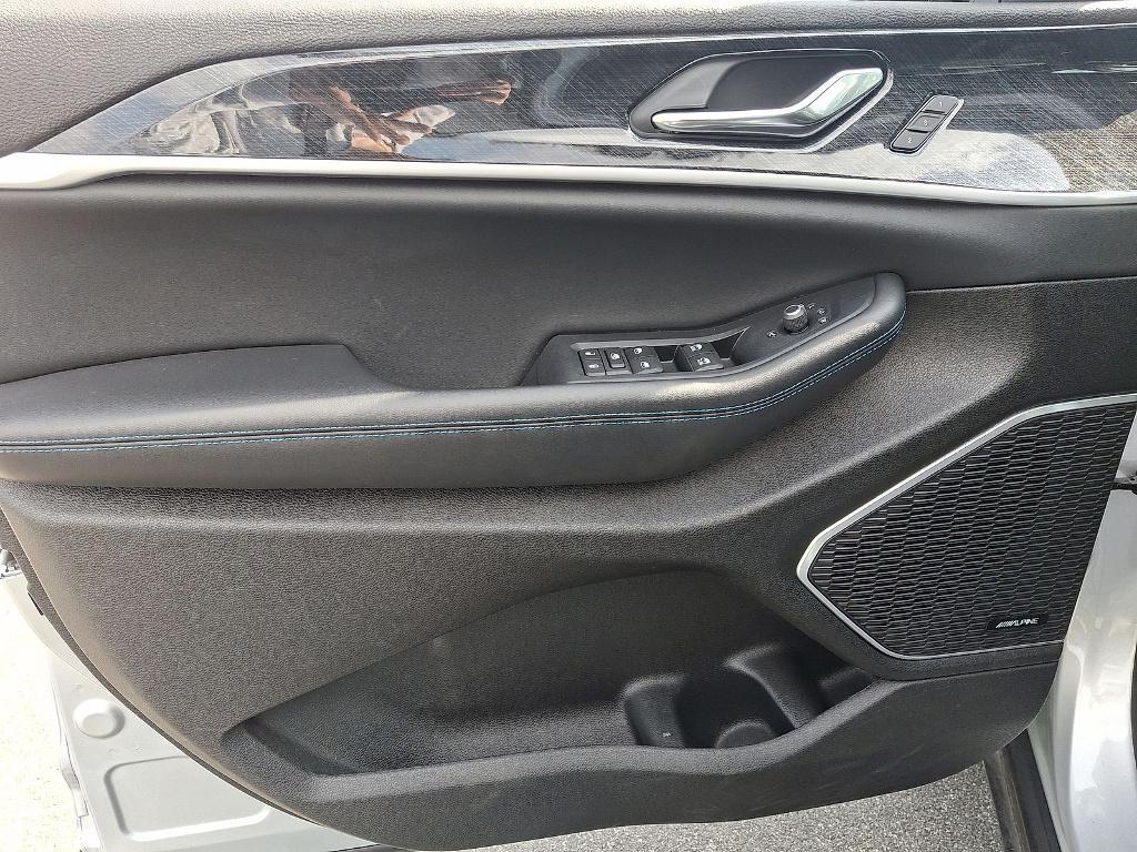 used 2024 Jeep Grand Cherokee 4xe car, priced at $33,900