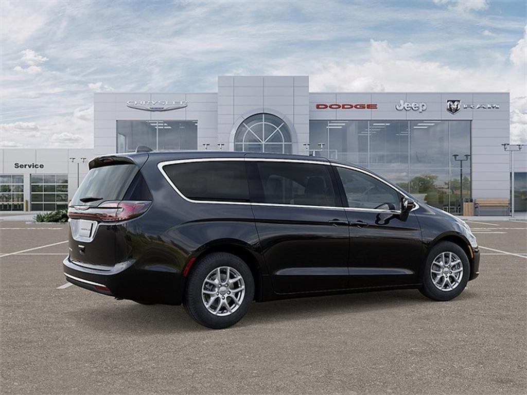 new 2026 Chrysler Pacifica car, priced at $47,435