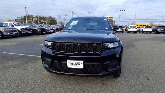 used 2023 Jeep Grand Cherokee car, priced at $31,066