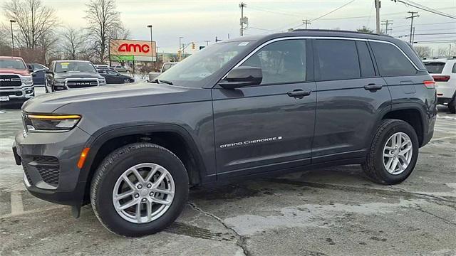 used 2025 Jeep Grand Cherokee car, priced at $35,725