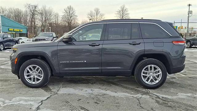 used 2025 Jeep Grand Cherokee car, priced at $35,725