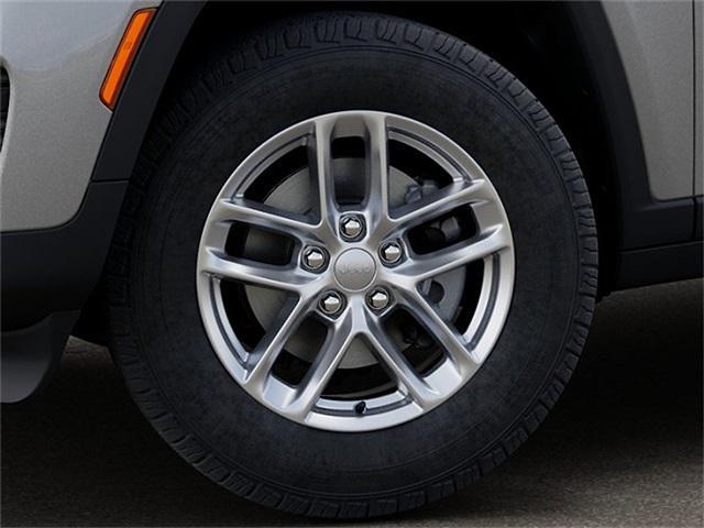 new 2025 Jeep Grand Cherokee car, priced at $44,170