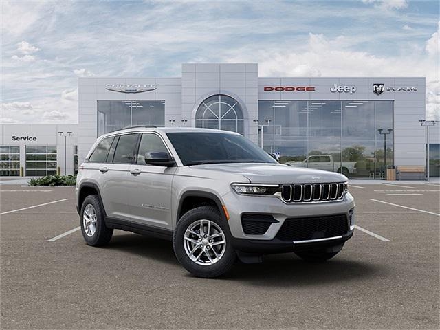 new 2025 Jeep Grand Cherokee car, priced at $44,170