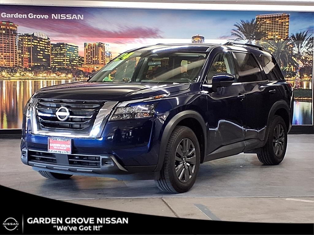 used 2024 Nissan Pathfinder car, priced at $25,999
