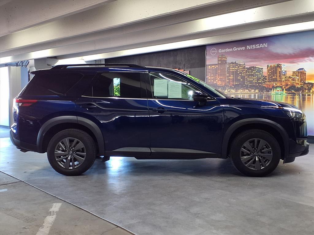 used 2024 Nissan Pathfinder car, priced at $25,999