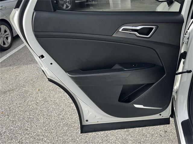 used 2023 Kia Sportage Hybrid car, priced at $22,900