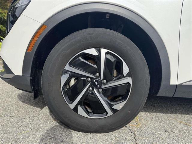 used 2023 Kia Sportage Hybrid car, priced at $22,900