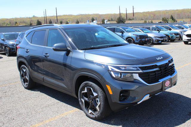 new 2026 Kia Seltos car, priced at $27,935