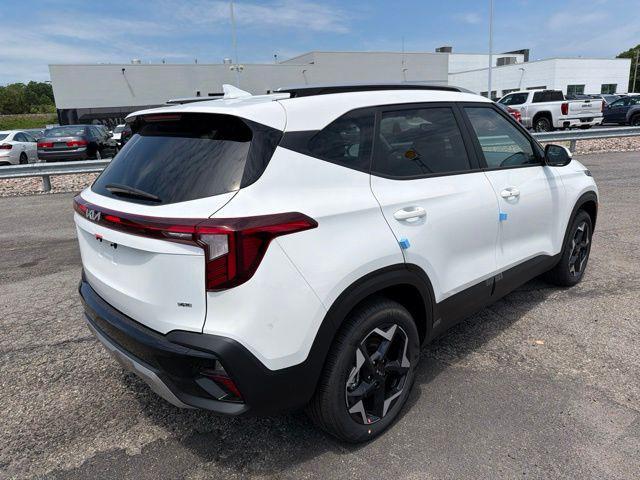 new 2026 Kia Seltos car, priced at $28,499