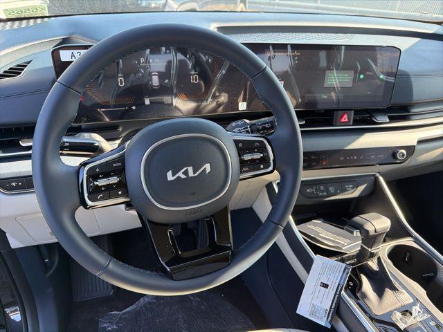 new 2026 Kia Carnival car, priced at $41,950
