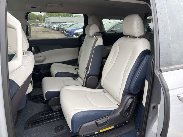 new 2026 Kia Carnival car, priced at $42,539