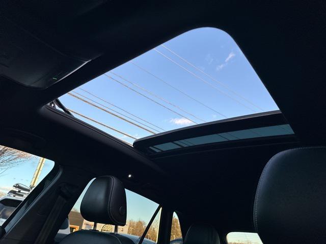 used 2022 Volkswagen Atlas Cross Sport car, priced at $23,900