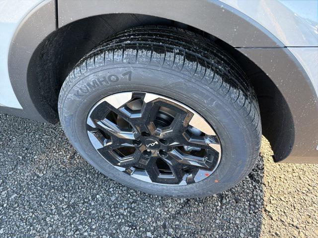 new 2026 Kia Sorento car, priced at $39,295