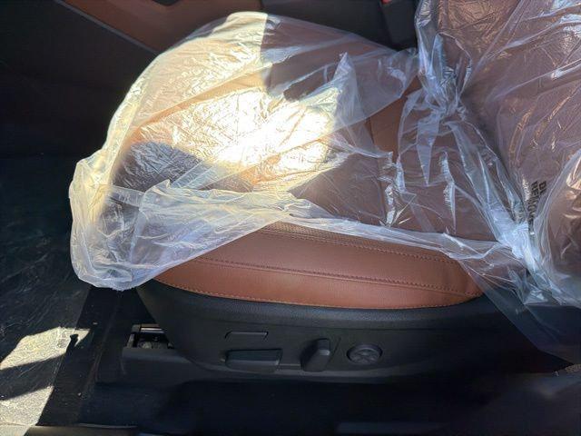 new 2025 Kia Telluride car, priced at $48,170