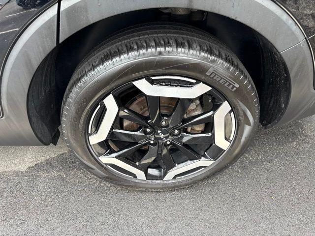used 2024 Kia Telluride car, priced at $37,123