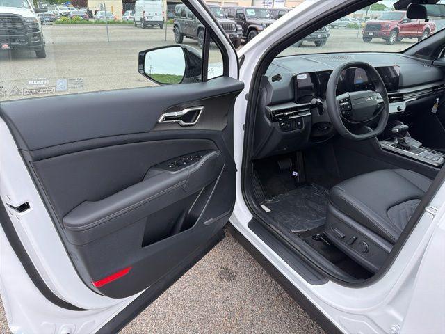 new 2026 Kia Sportage car, priced at $33,479
