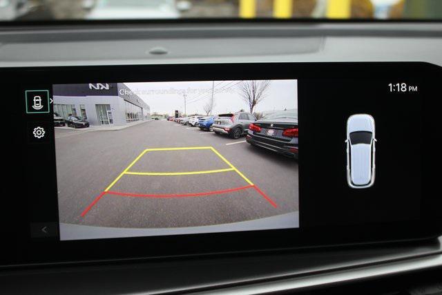 used 2025 Kia Sorento car, priced at $33,900