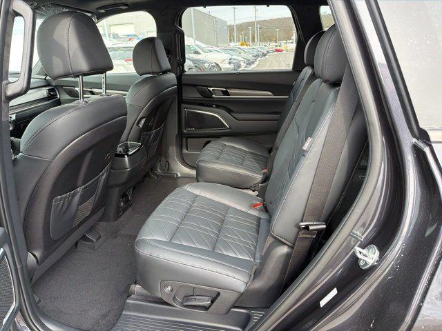 new 2025 Kia Telluride car, priced at $54,280