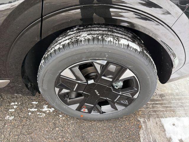 new 2026 Kia Sportage Hybrid car, priced at $42,035