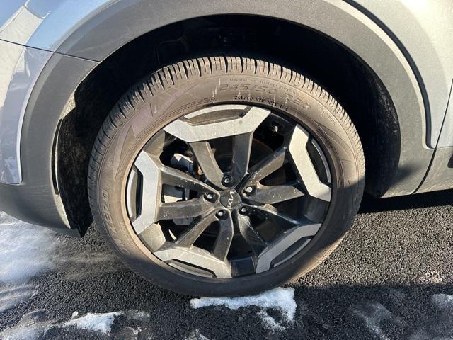 used 2024 Kia Telluride car, priced at $37,629