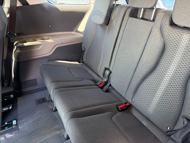 new 2026 Kia Carnival car, priced at $38,664