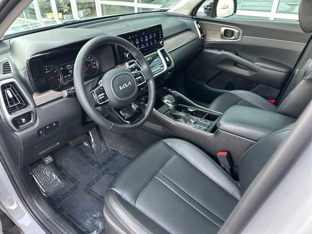 used 2022 Kia Sorento car, priced at $28,000