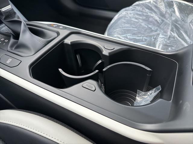 new 2025 Kia K4 car, priced at $31,640