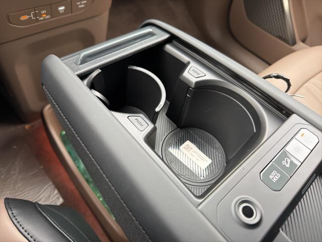 new 2026 Kia EV9 car, priced at $75,480