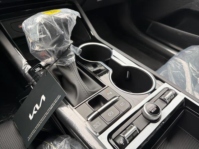 new 2026 Kia K5 car, priced at $35,380