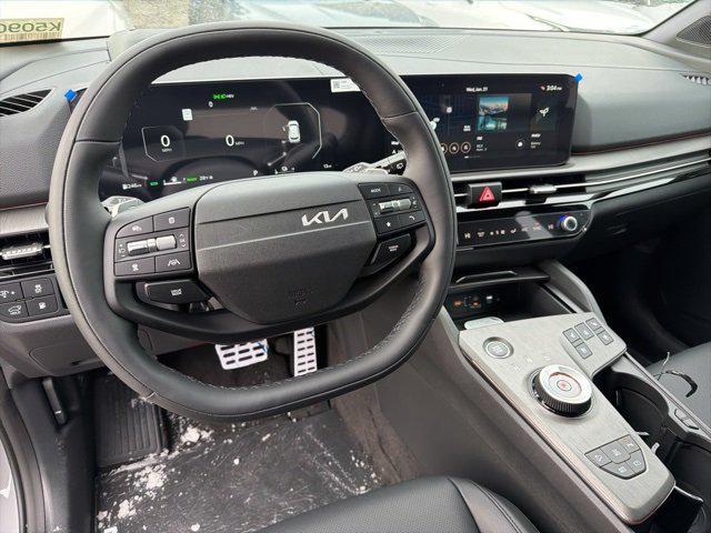 new 2026 Kia Sportage Plug-In Hybrid car, priced at $49,680