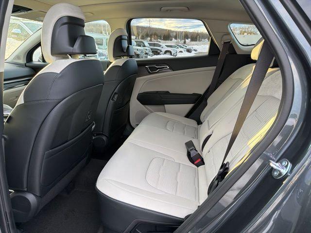 new 2026 Kia Sportage Hybrid car, priced at $42,165