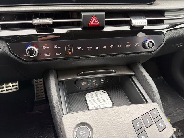 new 2026 Kia Sportage Plug-In Hybrid car, priced at $49,185