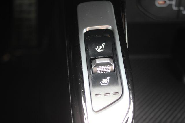 used 2025 Kia Sorento car, priced at $40,119
