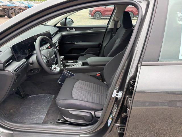 new 2026 Kia K5 car, priced at $28,084