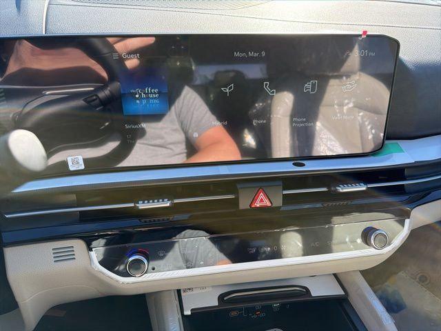 new 2026 Kia Sportage Hybrid car, priced at $34,735