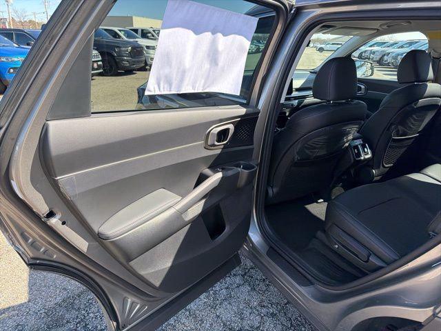 new 2026 Kia Sorento Plug-In Hybrid car, priced at $46,550