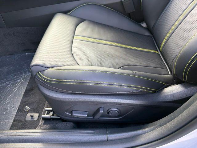 new 2026 Kia K5 car, priced at $39,079